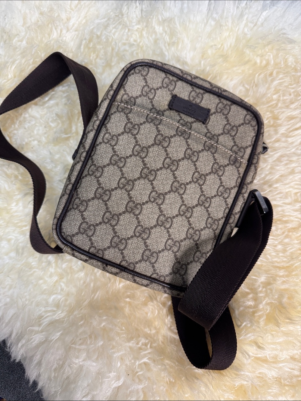 Gucci Brown GG Supreme Messenger Crossbody